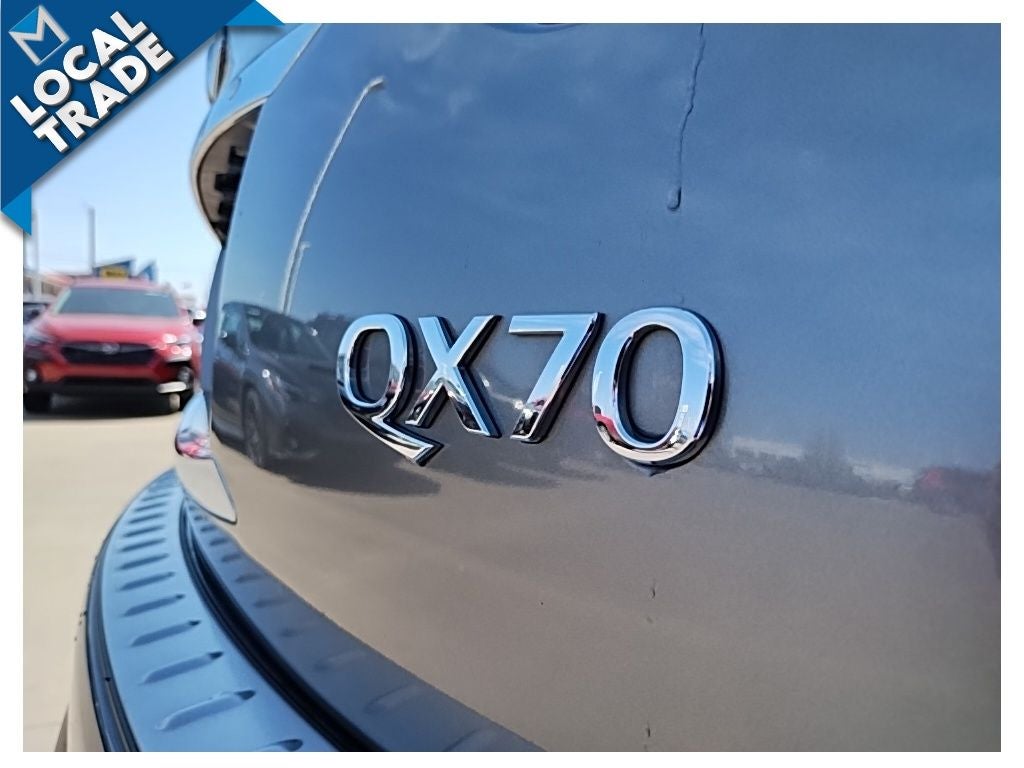 2016 INFINITI QX70 AWD