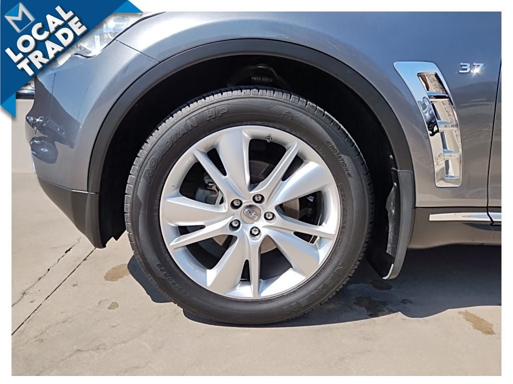 2016 INFINITI QX70 AWD