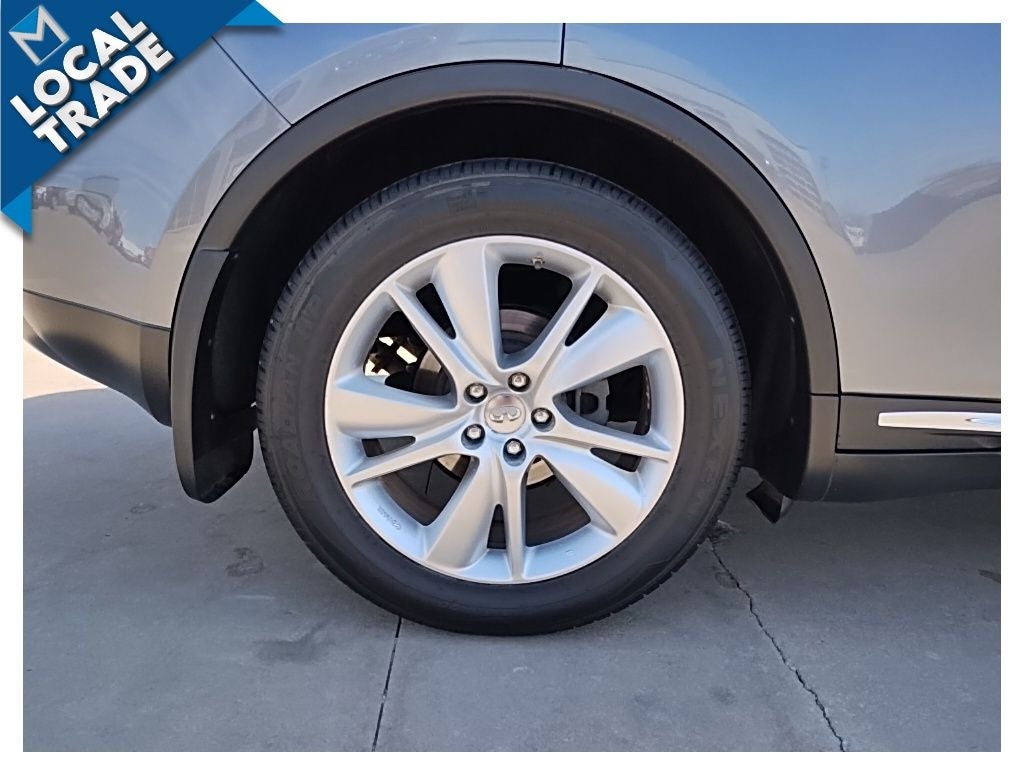 2016 INFINITI QX70 AWD