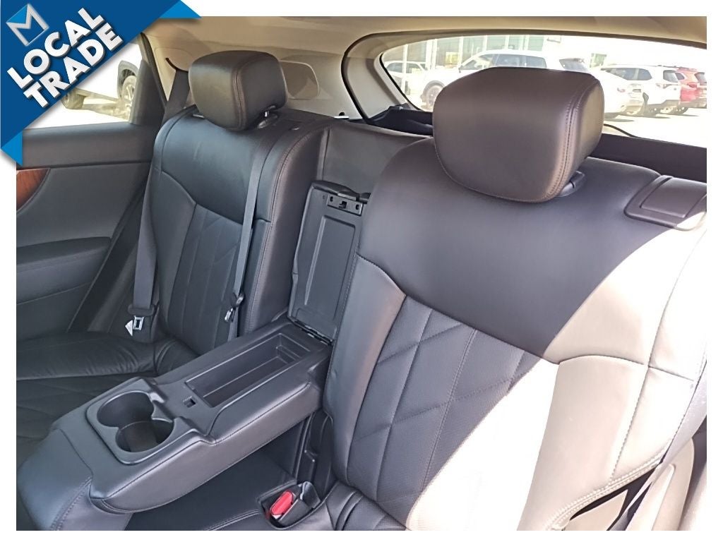 2016 INFINITI QX70 AWD