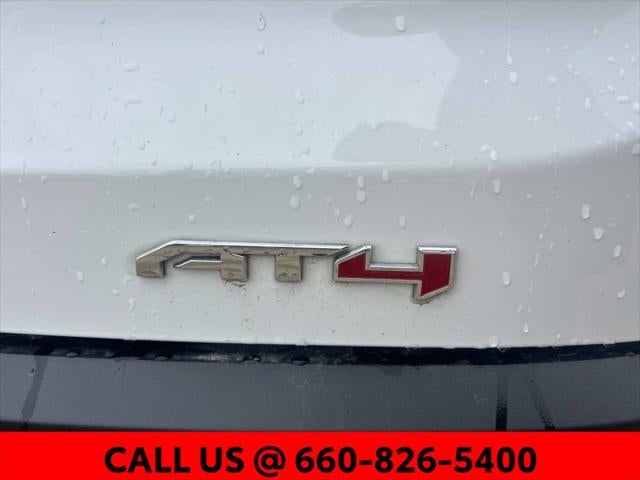2023 GMC Acadia AT4