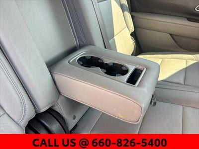 2024 GMC Yukon SLT