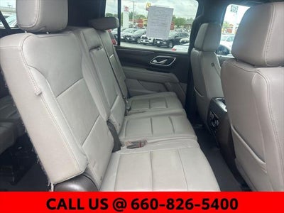 2023 Chevrolet Suburban LT