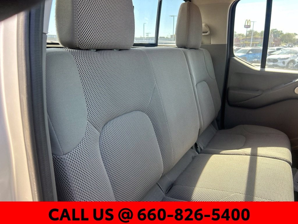 2016 Nissan Frontier SV