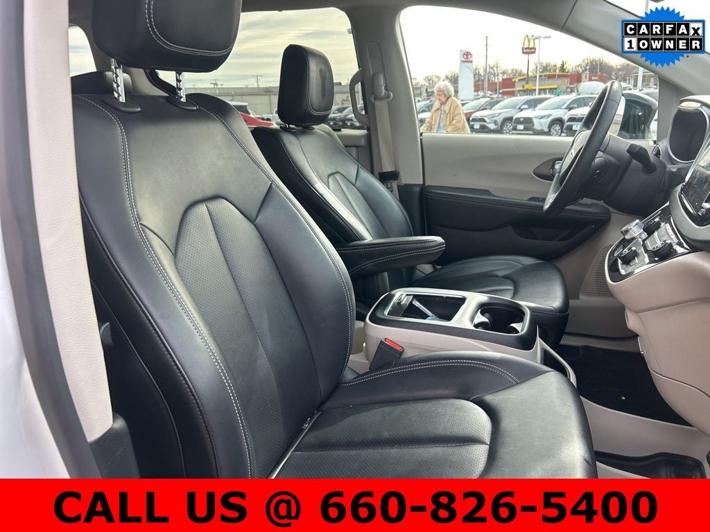 2024 Chrysler Pacifica Touring L