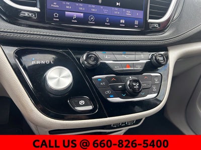 2022 Chrysler Pacifica Hybrid Touring L