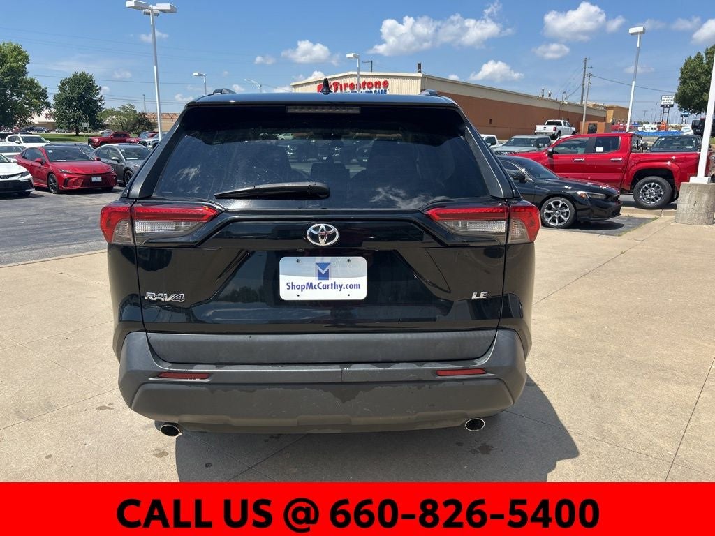 2020 Toyota RAV4 LE