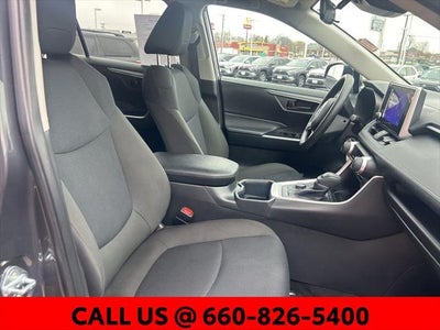 2025 Toyota RAV4 Hybrid LE