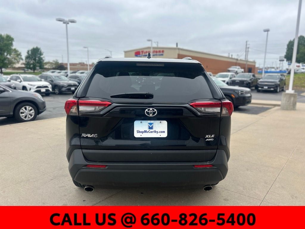 2025 Toyota RAV4 XLE