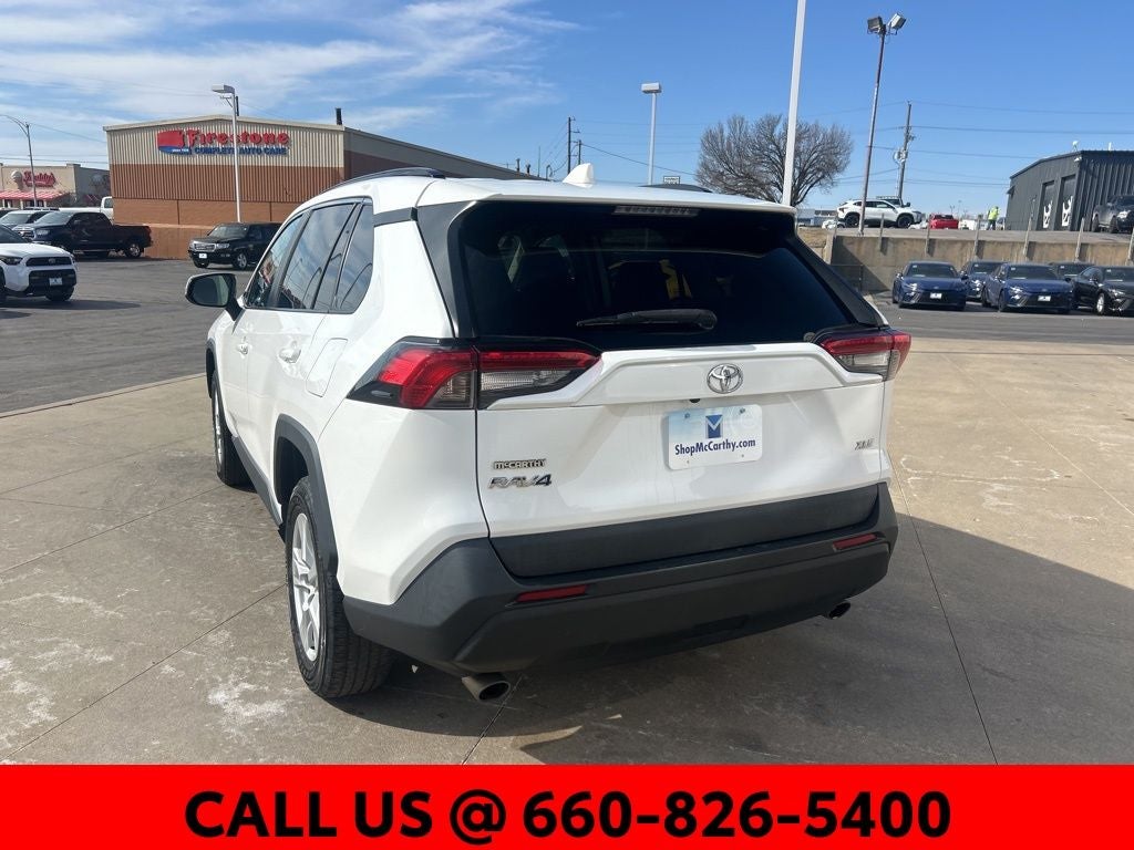 2020 Toyota RAV4 XLE