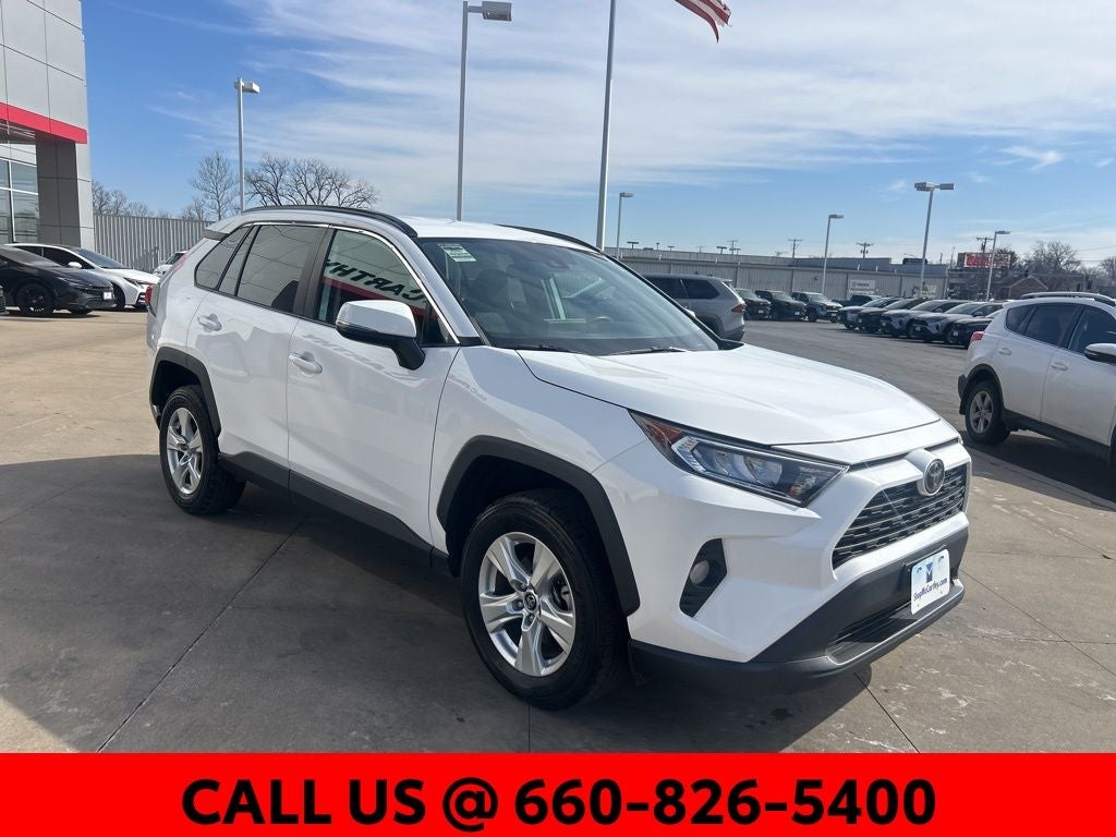 2020 Toyota RAV4 XLE
