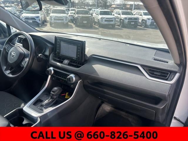 2020 Toyota RAV4 XLE