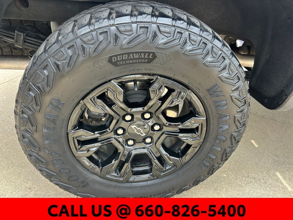 2024 Chevrolet Silverado 1500 ZR2