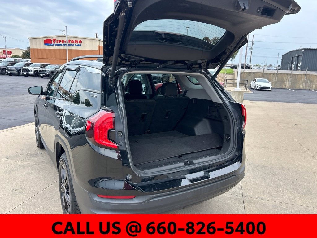 2022 GMC Terrain SLE