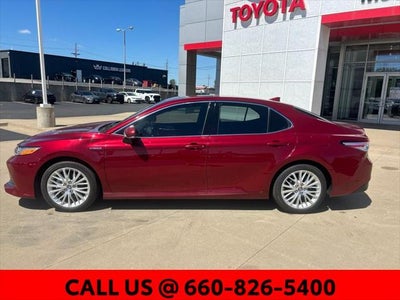 2018 Toyota Camry Hybrid XLE