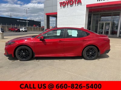2025 Toyota Camry SE