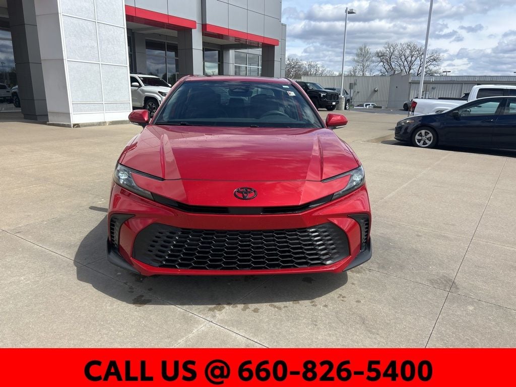 2025 Toyota Camry SE