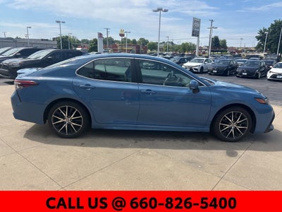 2024 Toyota Camry SE