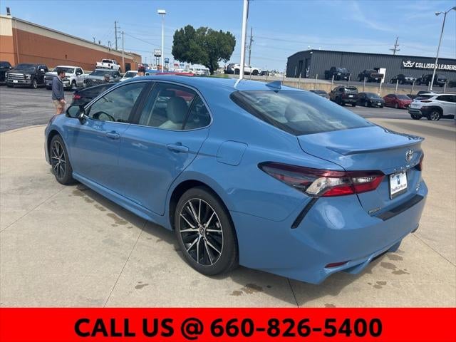 2024 Toyota Camry SE