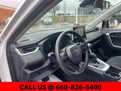 2025 Toyota RAV4 Hybrid LE