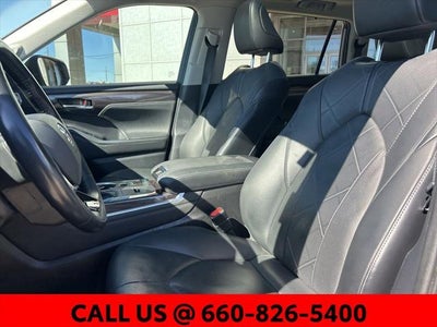 2021 Toyota Highlander Hybrid Platinum