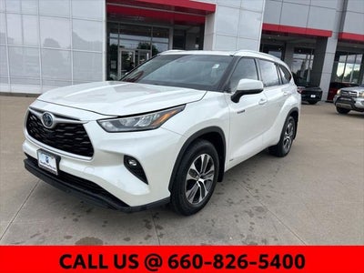 2020 Toyota Highlander Hybrid XLE