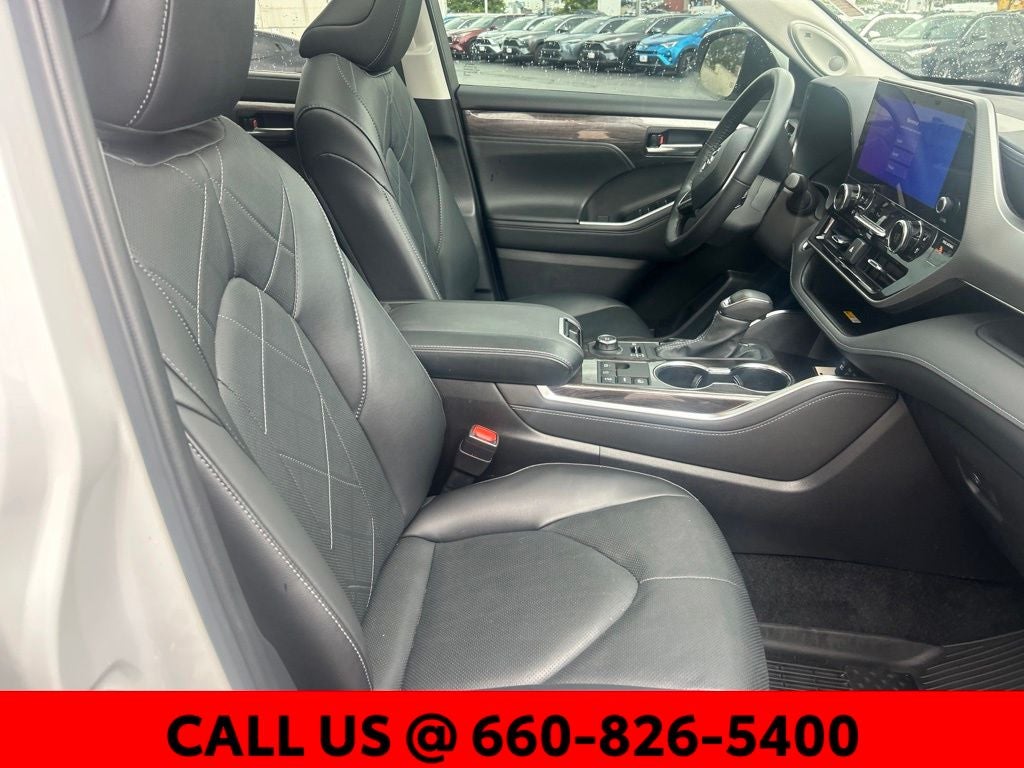 2024 Toyota Highlander Platinum