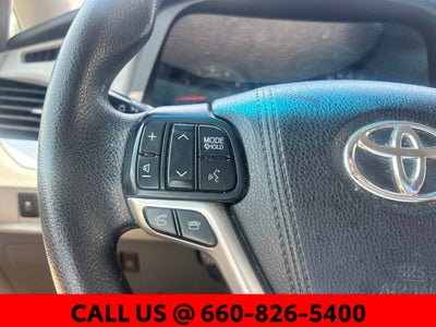 2016 Toyota Sienna LE 8 Passenger