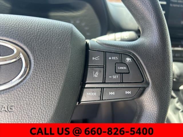 2024 Toyota Sienna LE 8 Passenger