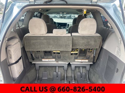 2017 Toyota Sienna LE 8 Passenger