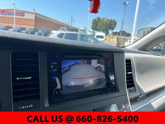 2017 Toyota Sienna LE 8 Passenger