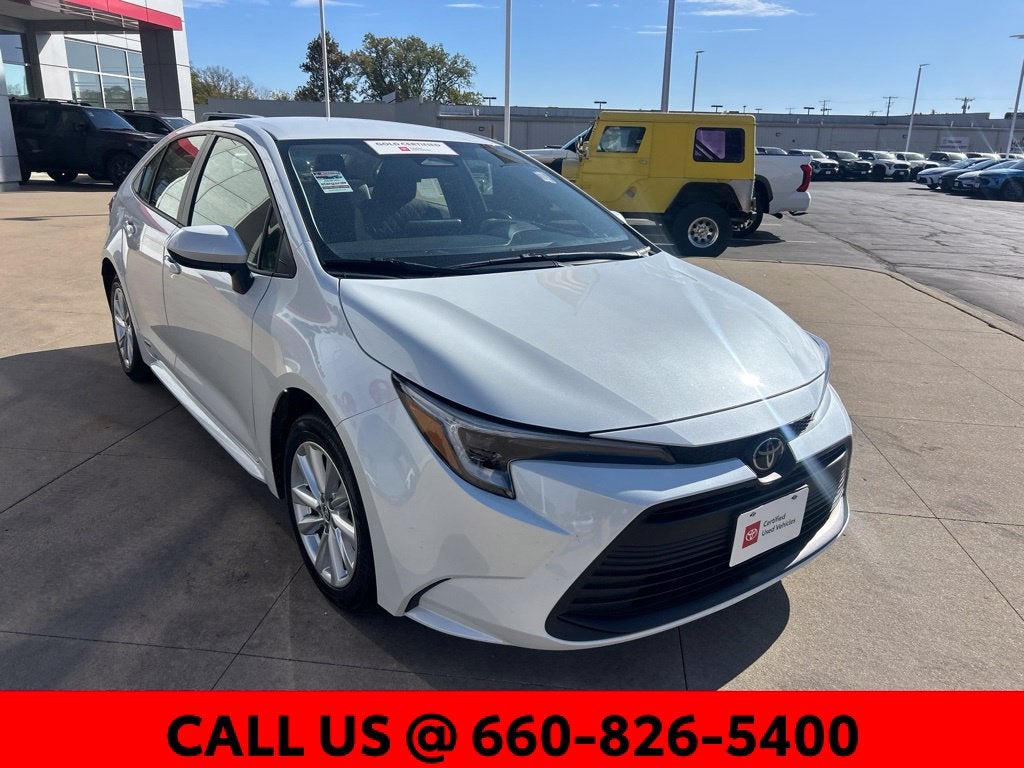 2026 Toyota Corolla Hybrid LE