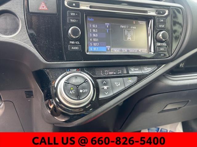 2015 Toyota Prius c One