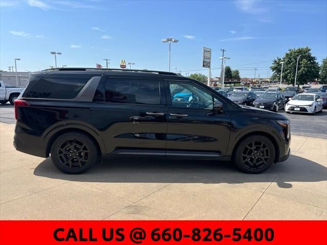 2025 Kia Carnival SX