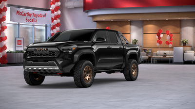 2025 Toyota Tacoma i-FORCE MAX Tacoma Trailhunter
