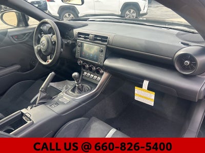 2026 Toyota GR86 Premium MT