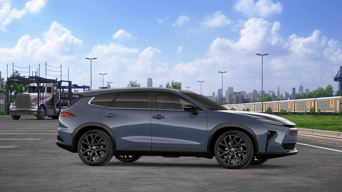 2026 Toyota Toyota Crown Signia Limited