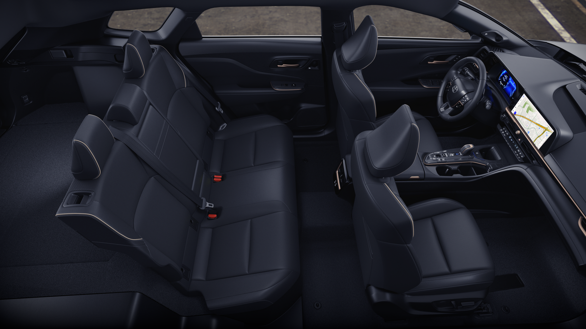 2026 Toyota Toyota Crown Signia Limited
