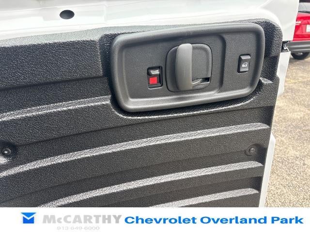 2025 Chevrolet Express Cargo Base