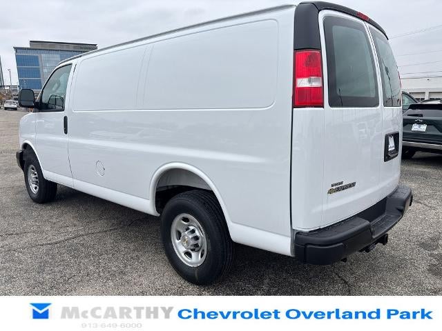 2025 Chevrolet Express Cargo Base