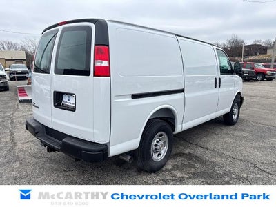 2025 Chevrolet Express Cargo Base