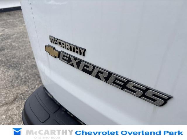 2025 Chevrolet Express Cargo Base
