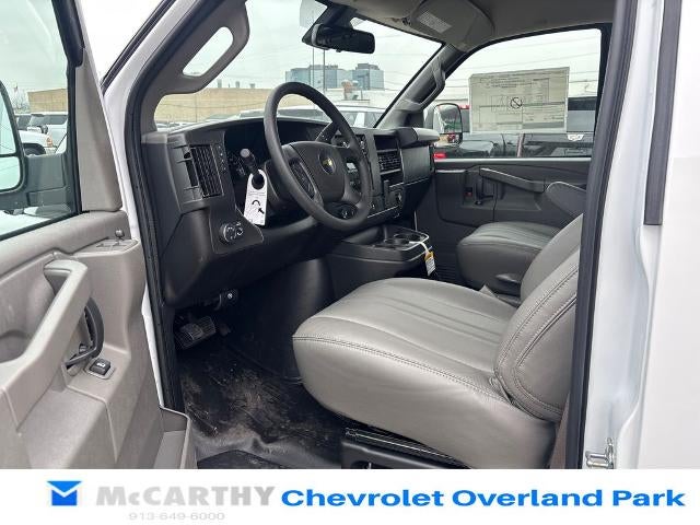 2025 Chevrolet Express Cargo Base