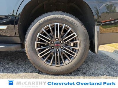2025 GMC Yukon Elevation