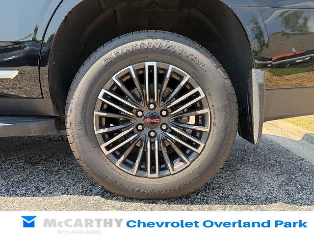 2025 GMC Yukon Elevation