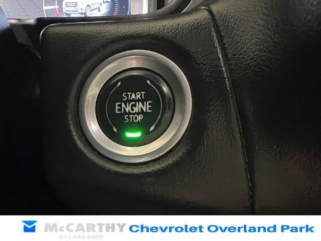 2022 GMC Yukon XL AT4