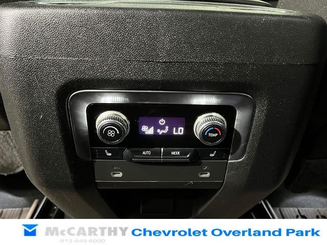 2022 GMC Yukon XL AT4