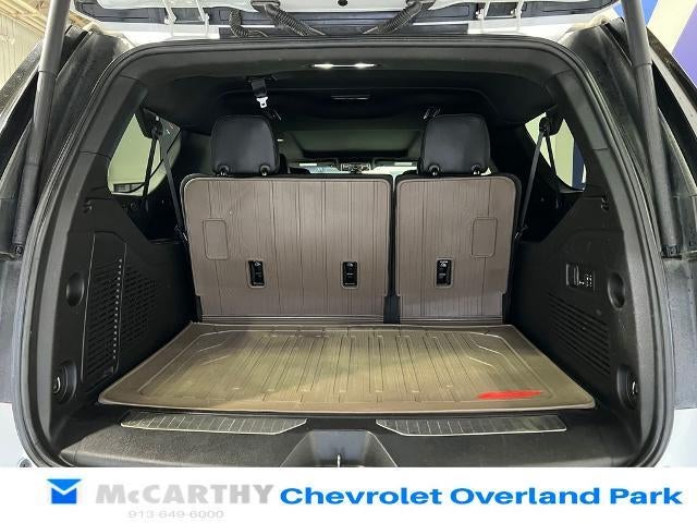 2022 GMC Yukon XL AT4