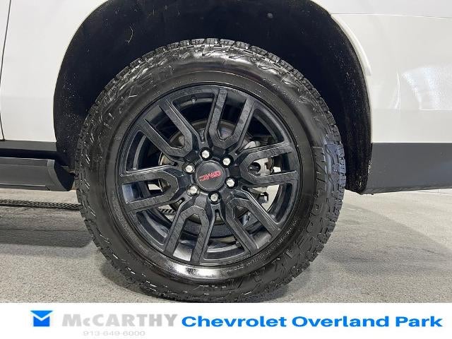 2022 GMC Yukon XL AT4