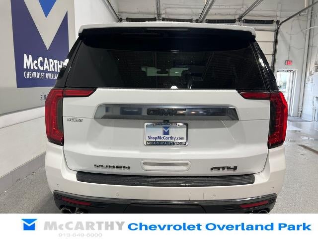 2022 GMC Yukon XL AT4